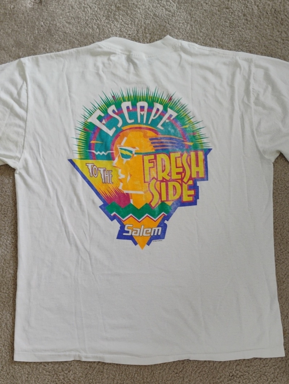 Vintage 90's Salem T-shirt Retro Thrashed Shirt Giveaway Promo